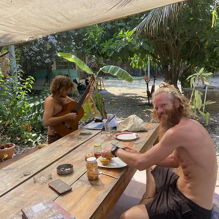 Maracuya Hostal Zipolite - Coworking, Gym, Activities Exterior photo