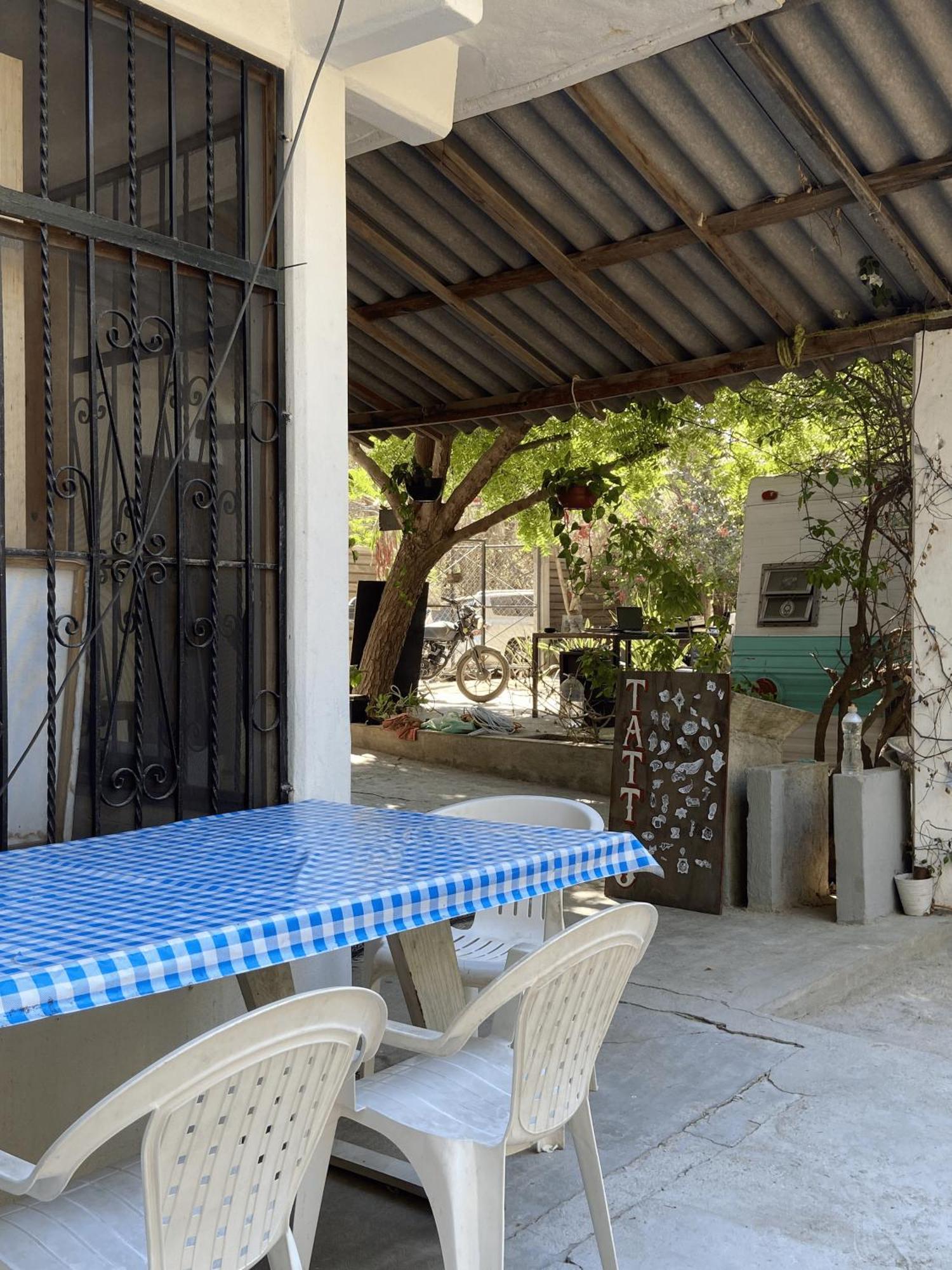 Maracuya Hostal Zipolite - Coworking, Gym, Activities Exterior photo